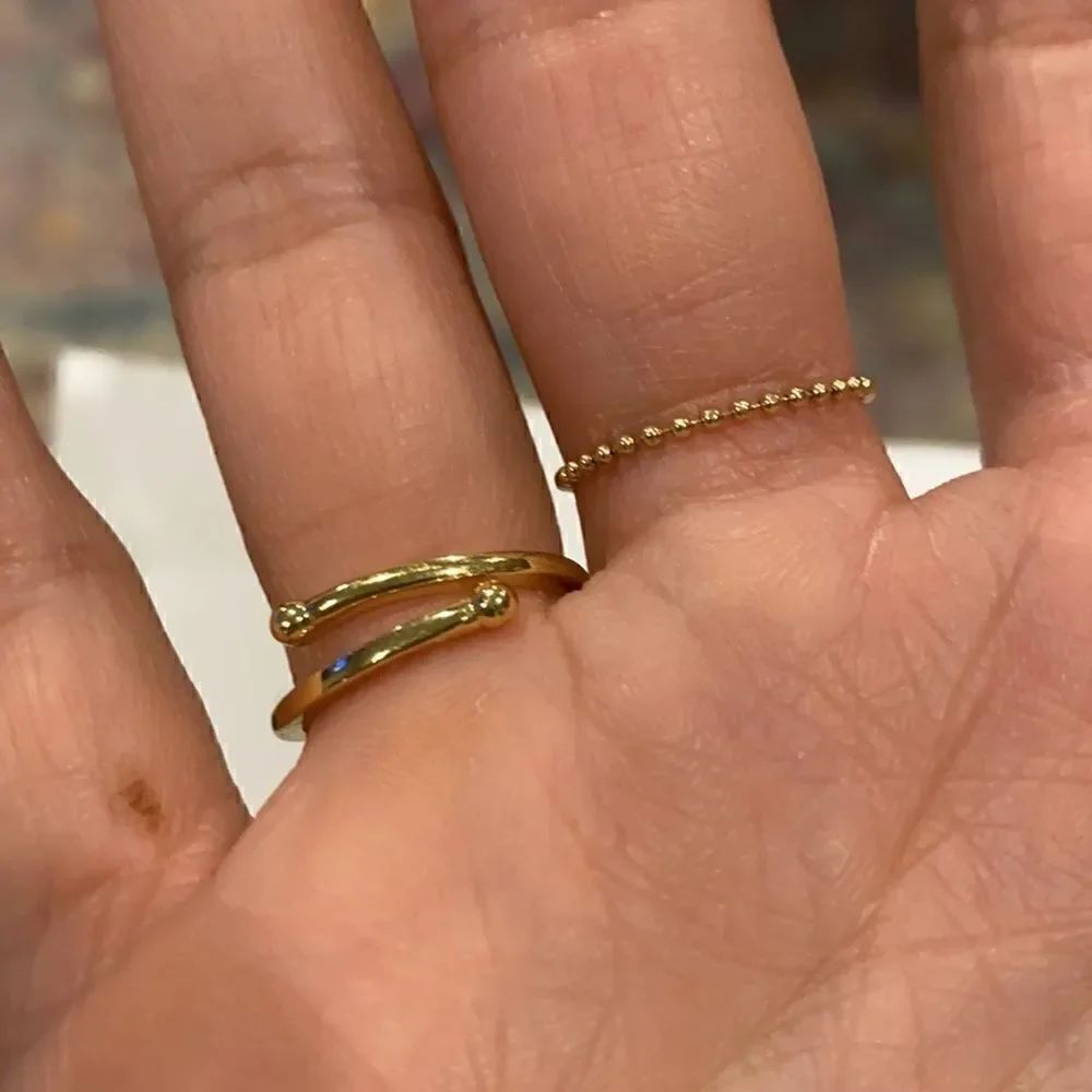 Gold plated bow ring   - Picture 2 of 3